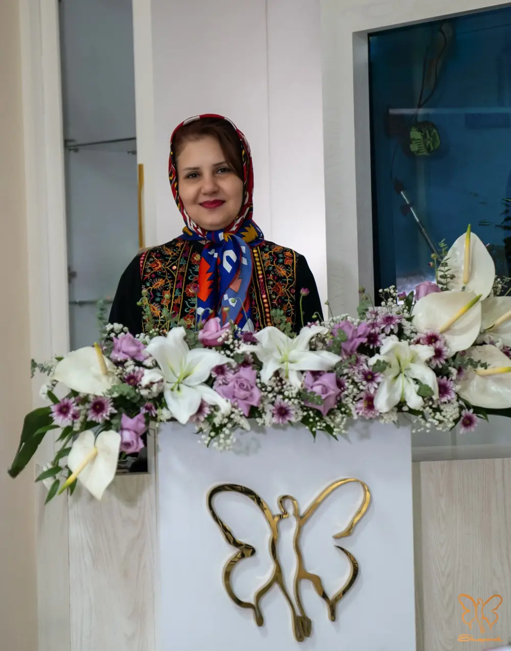 چرا ابروهای ما دچار افتادگی میشوند آناتومی پیری در پیشانی