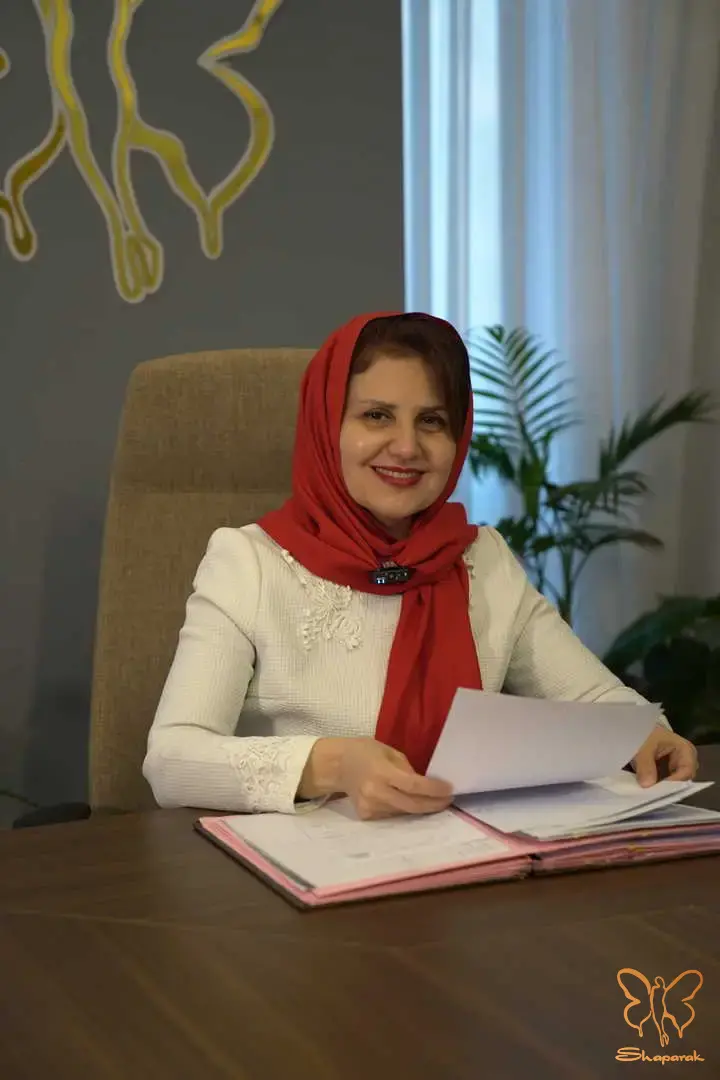 کلینیک تخصصی پوست و مو شاپرک طلایی کلینیک تخصصی پوست و مو شاپرک طلایی