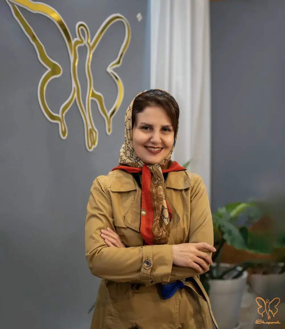 شاپرک طلایی