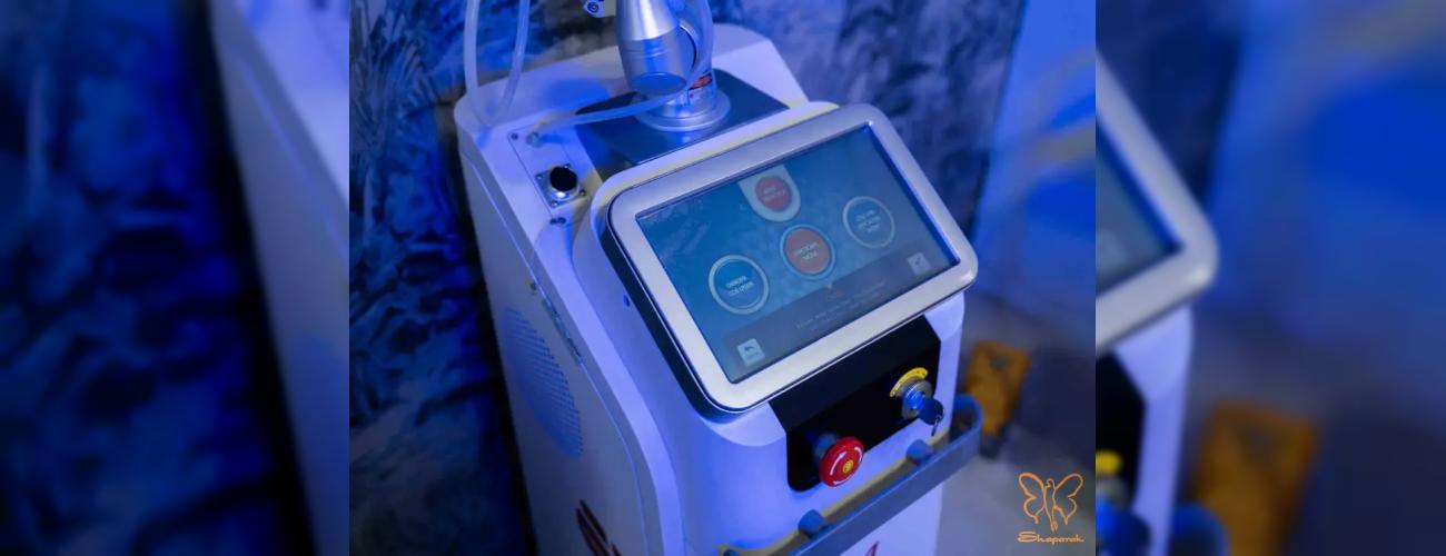 تفاوت لیزر CO2 و فرکشنال چیست؟ راهنمای کامل هزینه و مراقبت‌ها