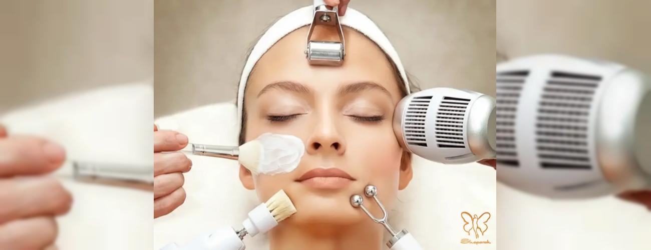 فیشیال بهتر است یا پاکسازی؟ راهنمای کامل کلینیک شاپرک طلایی