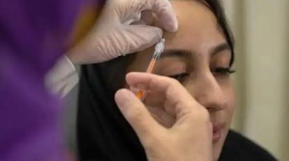 راز چشم‌های گیرا: راهنمای کامل 3 روش برتر زیبایی و جوانسازی چشم در مشهد