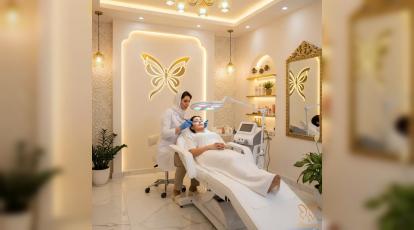 آیا سونا و حمام بخار میتوانند لایه برداری پوست کند؟ | پاسخ در شاپرک طلایی مشهد