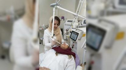 خط قرمزهای مراقبت از پوست: چرا پولتان را دور می‌ریزید؟ + راه حل کلینیک شاپرک