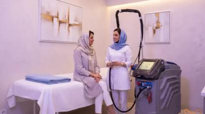 کدام سیستم خنک‌کننده لیزر بهتر است؟ بررسی تفاوت کولینگ کندلا و موتوس در شاپرک