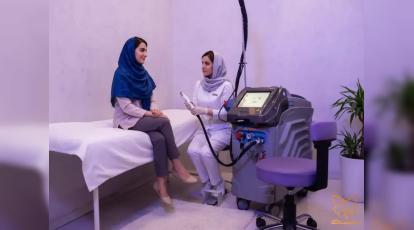 لیزر موهای زائد در مشهد: آیا قرمزی پوست بعد از جلسه لیزر مو زائد نشانه‌ی موفقیت است؟ 