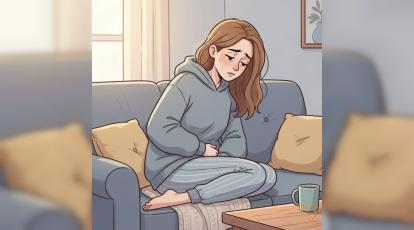 چرا پوستتان نزدیک پریود خراب می‌شود؟ (راهنمای تنظیم روتین با ۴ فاز قاعدگی)