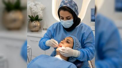 بوکال فت نکنید! چرا بهترین کلینیک‌های مشهد تزریق آنزیم را جایگزین کرده‌اند؟
