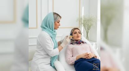 سندرم پوست آبی (آرژیریا) چیست؟ راهکارهای نوین جوانسازی پوست در مشهد