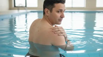 قارچ پوستی بعد از استخر: راهنمای کامل پیشگیری و درمان قطعی در مشهد