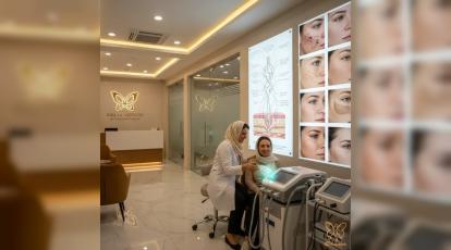 کالبدشکافی لک صورت: از علت تا درمان با جدیدترین لیزرها (راهنمای شاپرک طلایی)