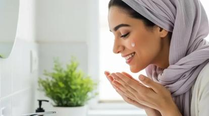 چرا هر چه بیشتر صورتم را می‌شویم، بیشتر جوش می‌زنم؟ 