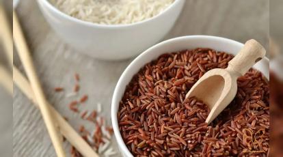 درمان آکنه از آشپزخانه تا کلینیک شاپرک طلایی | معجزه برنج قهوه‌ای برای پوست