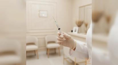 عوارض فیلر باسن: هر آنچه قبل از تزریق ژل بدن در مشهد باید بدانید | کلینیک شاپرک طلایی 