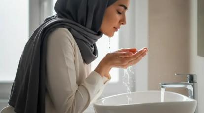 راز داشتن پوست شفاف: از این 5 اشتباه رایج شستشوی صورت در حمام دوری کنید