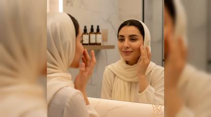 بعد از فوم شستشو چی بزنیم؟ راز داشتن پوست کره‌ای در مشهد